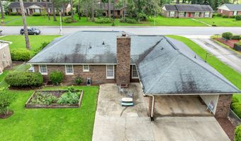 2704 PINE MANOR Ln, Albany, GA 31707