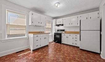 16 Bethel St, Bristol, CT 06010
