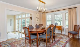 6 Searles Rd, Darien, CT 06820