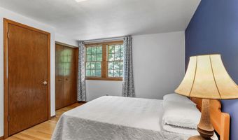 5310 Dorsett Dr, Madison, WI 53711