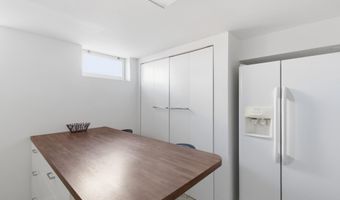 3141 CLAYBORNE Ave, Alexandria, VA 22306