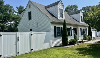 14 Hemlock Ln, Bayville, NJ 08721