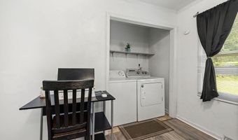 702 11th St, Altavista, VA 24517