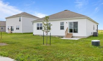 1113 NE Crossing Oaks Dr, Ankeny, IA 50021