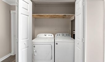810 Sanders St, Athens, AL 35611