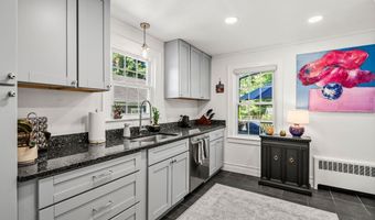 129 Bedford Center Rd, Bedford, NH 03110