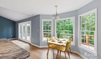 21 Moriah Ln, Asheville, NC 28803