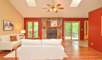 1221 Bridge Park Dr, Alton, IL 62002
