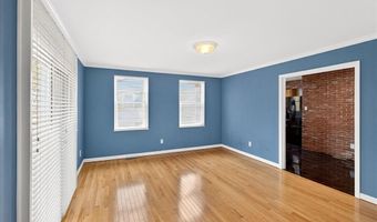 501 Nottingham Dr, Ballwin, MO 63011