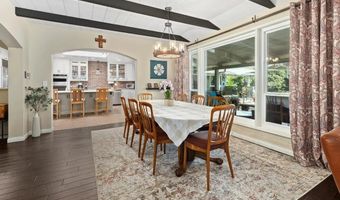 9865 Edgelake Dr, La Mesa, CA 91941