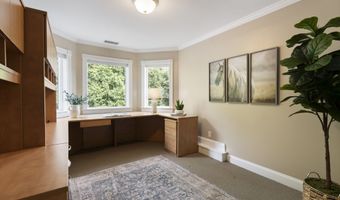 30 Daniel Trce, Burlington, CT 06013