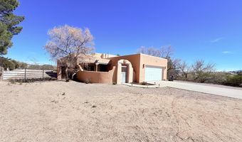 1113 Skyline Dr, Elephant Butte, NM 87935