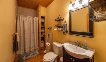 1910 9th St, Aurora, NE 68818