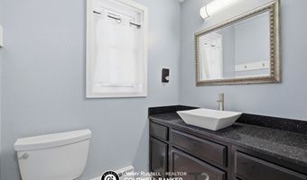 3920 Eagle Dr, Casper, WY 82604