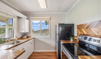 1341 Highview Pl, Honolulu, HI 96816