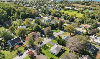 3 King St, Bristol, RI 02809