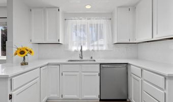 1205 Shay Pl, Escondido, CA 92026
