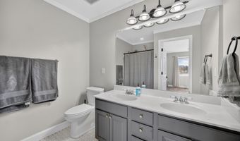 3706 SW Bluegrass Cir, Ankeny, IA 50023