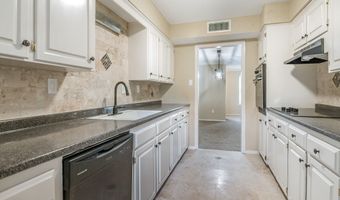 3105 SW 28th Ave, Amarillo, TX 79109