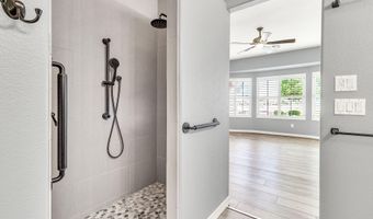 3730 E COLONIAL Dr E, Chandler, AZ 85249