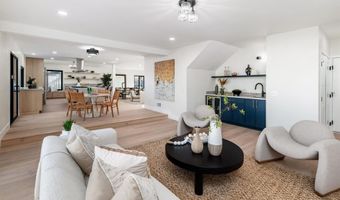 2568 Abedul St, Carlsbad, CA 92009