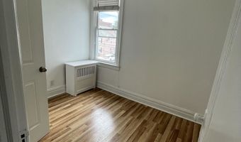 25 KELLY Pkwy, Bayonne, NJ 07002