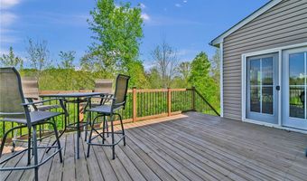 165 Lakeland Way, Aurora, OH 44202