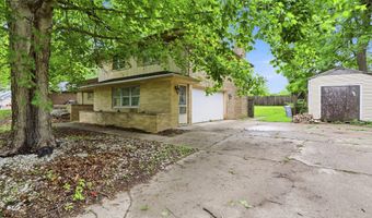 826 Yorkshire Rd, Anderson, IN 46012