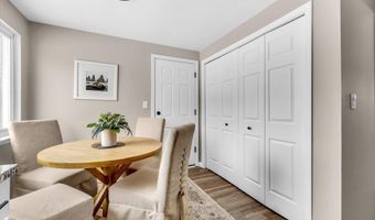12 Faust Ct, Ann Arbor, MI 48108