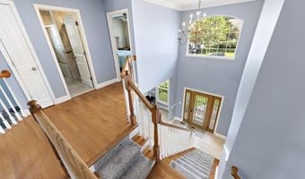 153 Vivas Dr, Barnegat, NJ 08005