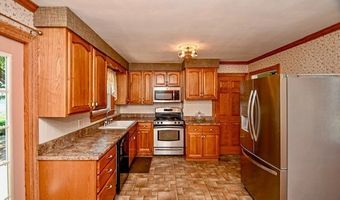 1495 Fairview Pl, Alliance, OH 44601