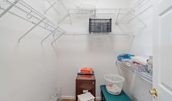 8 Whitecaps Ter, Barnegat, NJ 08005