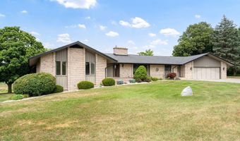 7290 Wingeier Ave SE, Alto, MI 49302