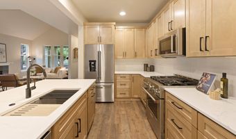1553 NW Lewis St, Bend, OR 97703