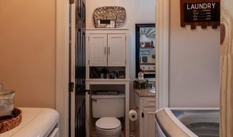 1009 Douglas Dr, Bainbridge, GA 39819