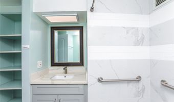 2333 Kapiolani Blvd 2203, Honolulu, HI 96826