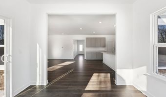 8083 Wesleyan Dr, Avon, IN 46123