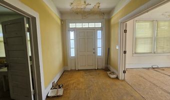 714 E Church St, Bishopville, SC 29010