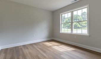 12491 CLINTON HEIGHTS Dr, Ashland, VA 23005