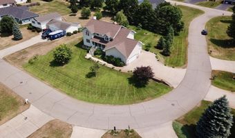 3021 Pinewood Ln NE, Alexandria, MN 56308