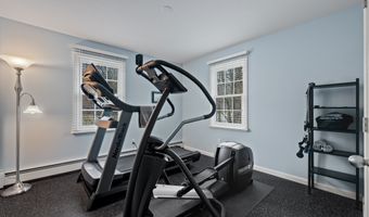 9 Deer Hill Ln, Coventry, CT 06238