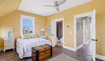 3 Scotch Bonnet Ln # B, Bald Head Island, NC 28461