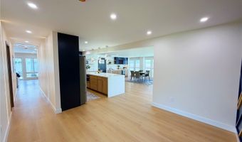 225 Aikane St, Kailua, HI 96734
