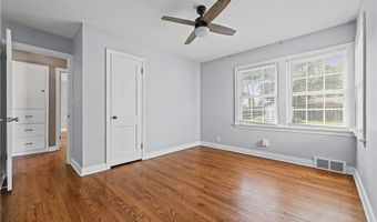 1042 Kingsway St, Alliance, OH 44601