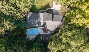 6093 Tremont Blvd, Bargersville, IN 46106