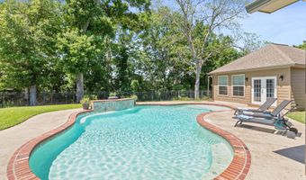 110 Fountain View Dr, Youngsville, LA 70592