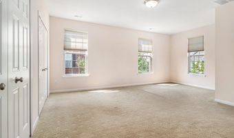937 E E Summerfield Glen Cir, Ann Arbor, MI 48103