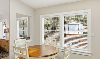 6108 Old River Rd, Baker, FL 32531