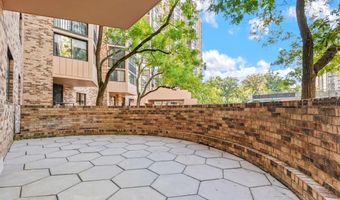 5904 MOUNT EAGLE Dr 105, Alexandria, VA 22303