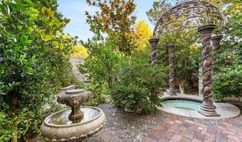 3001 Astoria Pines Cir, Las Vegas, NV 89107